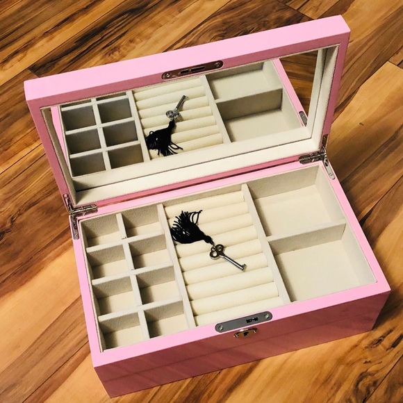 Other - NEW PINK ACRYLIC STACKABLE KEY LOCK JEWELRY BOX